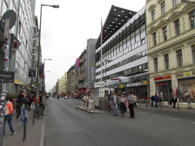 Berlin Checkpoint Charlie