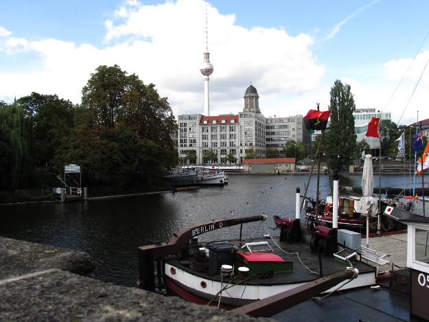 Spree und Fernsehturm