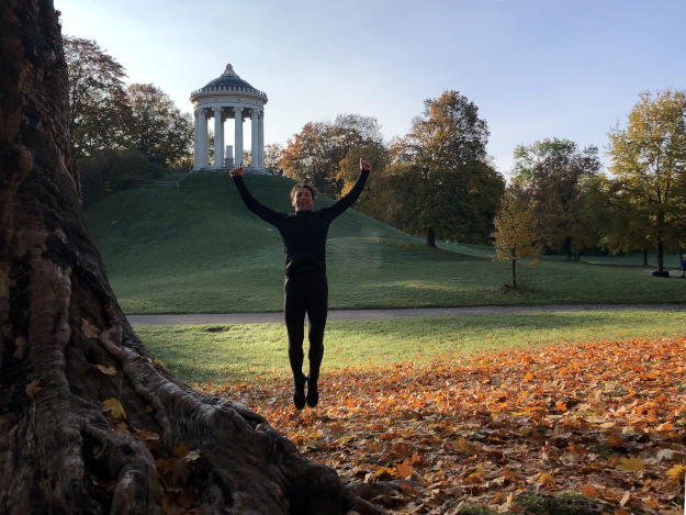 springen im Englischen Garten